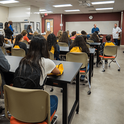 Liberal Arts and Sciences Building, Lab Classroom, Classroom, Students, Gear Up Students, Gear Up