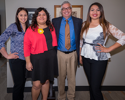 Students taking a photo with NSC President, Bart Patterson